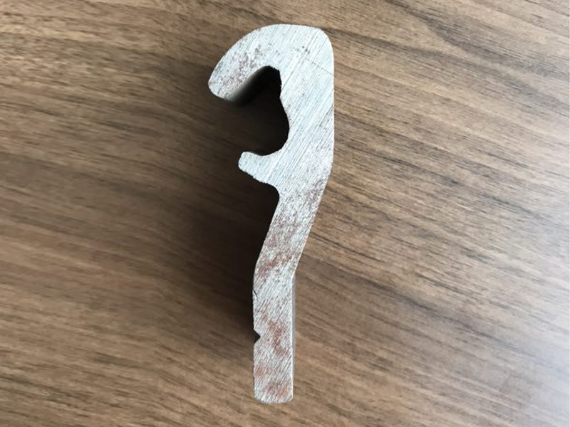 鸟型钢